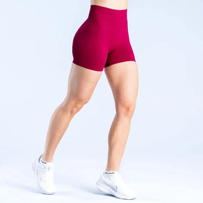 Shorts de cintura baja con efecto lifting Serenova Impact Sculpt: pantalones cortos de yoga y fitness sin costuras para mujer